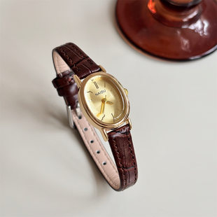 NAIDU Hot selling oval watch female students with high appearance, small temperament, niche high-end quartz watch