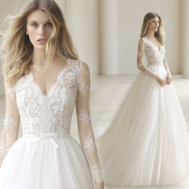 Long-sleeved V-neck light wedding dress, lace mesh train wedding dress, luxury bridal gown for church wedding Long-sleeved V-neck light wedding dress, lace mesh train wedding dress, luxury bridal gown for church wedding