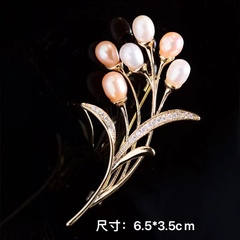 New Natural Pearl Bouquet Copper Brooch High-end Women's Niche Design Pin Korean Style Fashion Brooch Wholesale