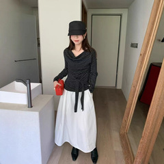 2025法式设计感荡领条纹针织衫女秋季新款收腰显瘦长袖打底衫上衣