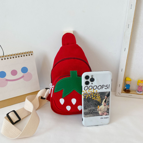 Children's Bags New Sweet Strawberry Canvas Chest Bag Cute Fashion Girl Small Shoulder Bag Outdoor Travel Shoulder Bag