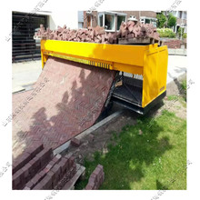 人行道砖块施工铺砖机 自动刮平路面广场砖平铺设备 方砖铺平机