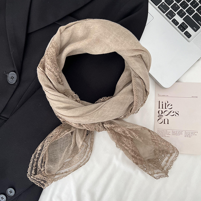 Bufandas de seda cuadrada alta sensación de moda literatura y lino de algodón retro de alta calidad bufandas multifuncionales bufandas de seda al por mayor