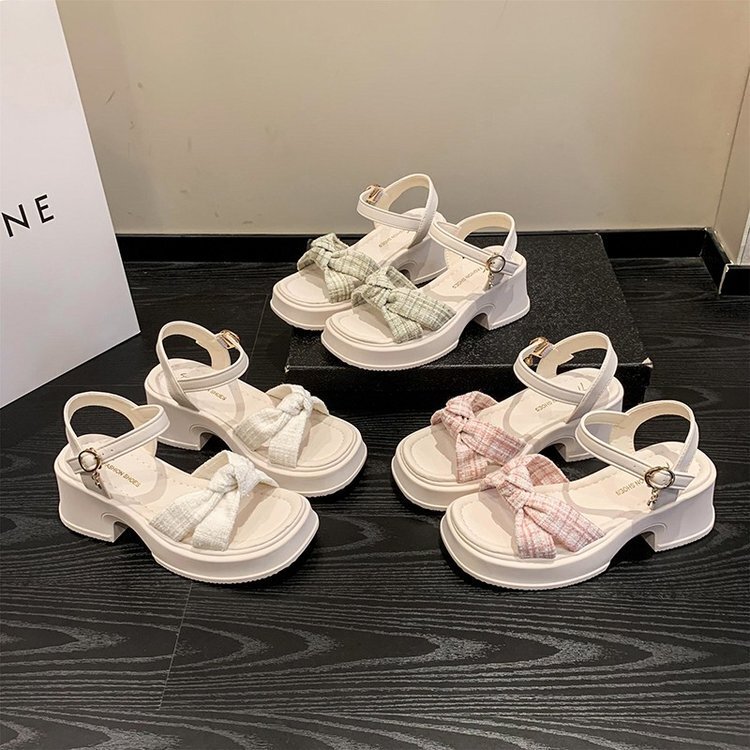 High-Heeled Sandals for Women, Petite Size, Height-Enhancing, 2026 New Summer Thick-Soled, Stunning One-Strap Fairy-Style Beach Sandals High-Heeled Sandals for Women, Petite Size, Height-Enhancing, 2026 New Summer Thick-Soled, Stunning One-Strap Fairy-Style Beach Sandals