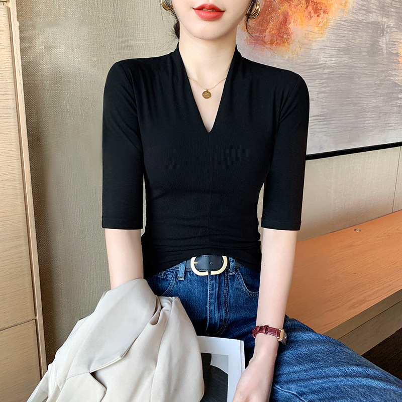 Black Deep V Neck Half-Sleeved T-Shirt for Women's Summer Outer Wear, Slimming Look Korean Style Pure Lust Style Three-Quarter Sleeve Bottoming Top Black Deep V Neck Half-Sleeved T-Shirt for Women's Summer Outer Wear, Slimming Look Korean Style Pure Lust Style Three-Quarter Sleeve Bottoming Top