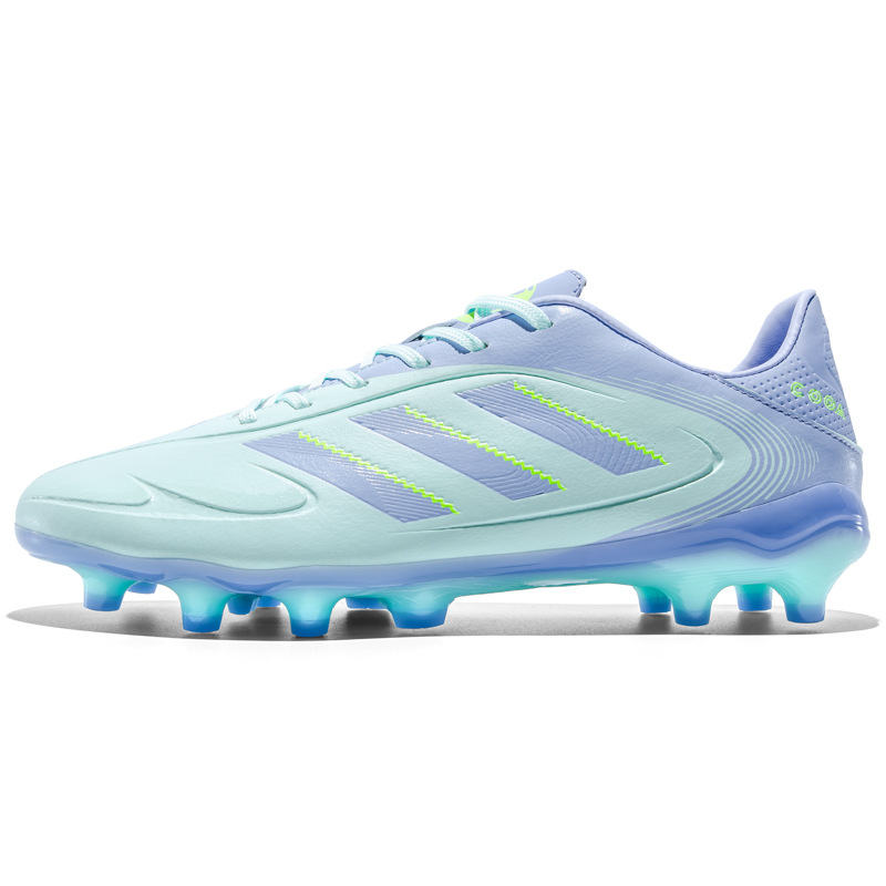 2025 zapatos de fútbol nuevos colores resistentes al desgaste hombres y mujeres clavos de hierba transfronterizos fábrica juvenil venta directa de un cabello