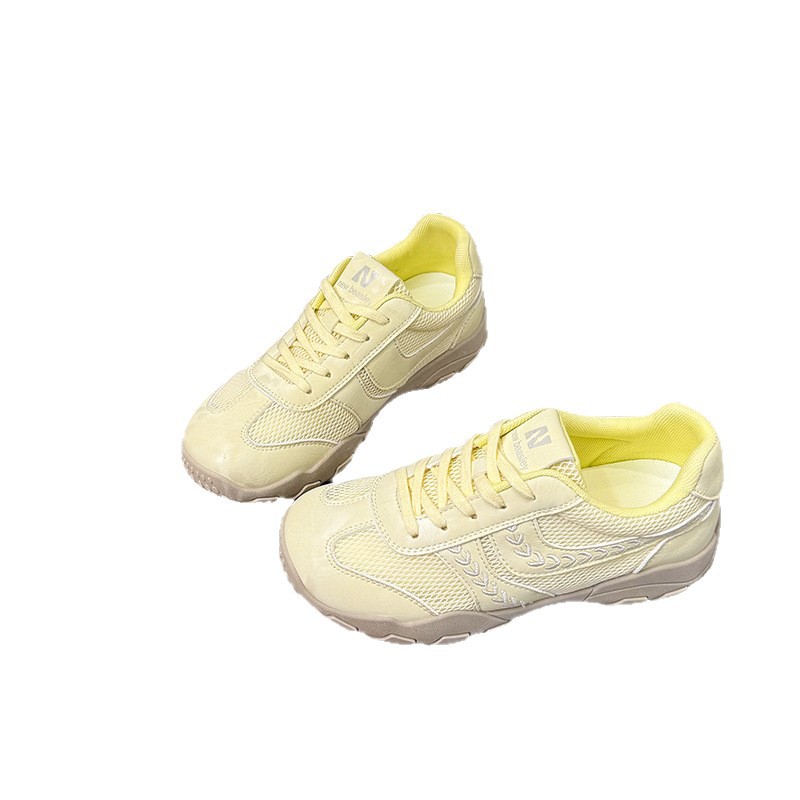 2026 verano coreano nuevas zapatillas transpirables de suela suave de mujer zapatillas deportivas casuales versátiles de pies pequeños