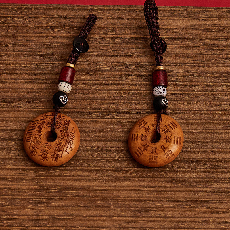 Lightning-Struck Peach Wood Safety Buckle with Mountain Spirit Flower Pattern, Double-Sided Carved Lightning-Struck Wood Mountain Spirit Flower [Dropshipping]