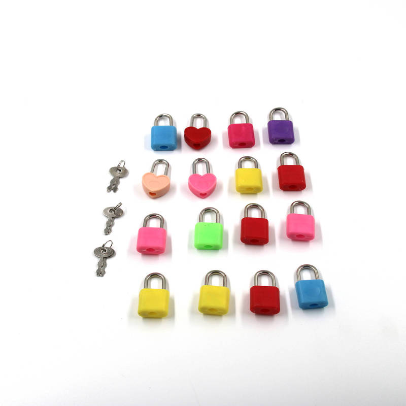 Spot Plastic Stationery Lock Colorful Small Lock Notebook Diary Heart-Shaped Square Lock Notepad Plastic Stationery Lock Spot Plastic Stationery Lock Colorful Small Lock Notebook Diary Heart-Shaped Square Lock Notepad Plastic Stationery Lock