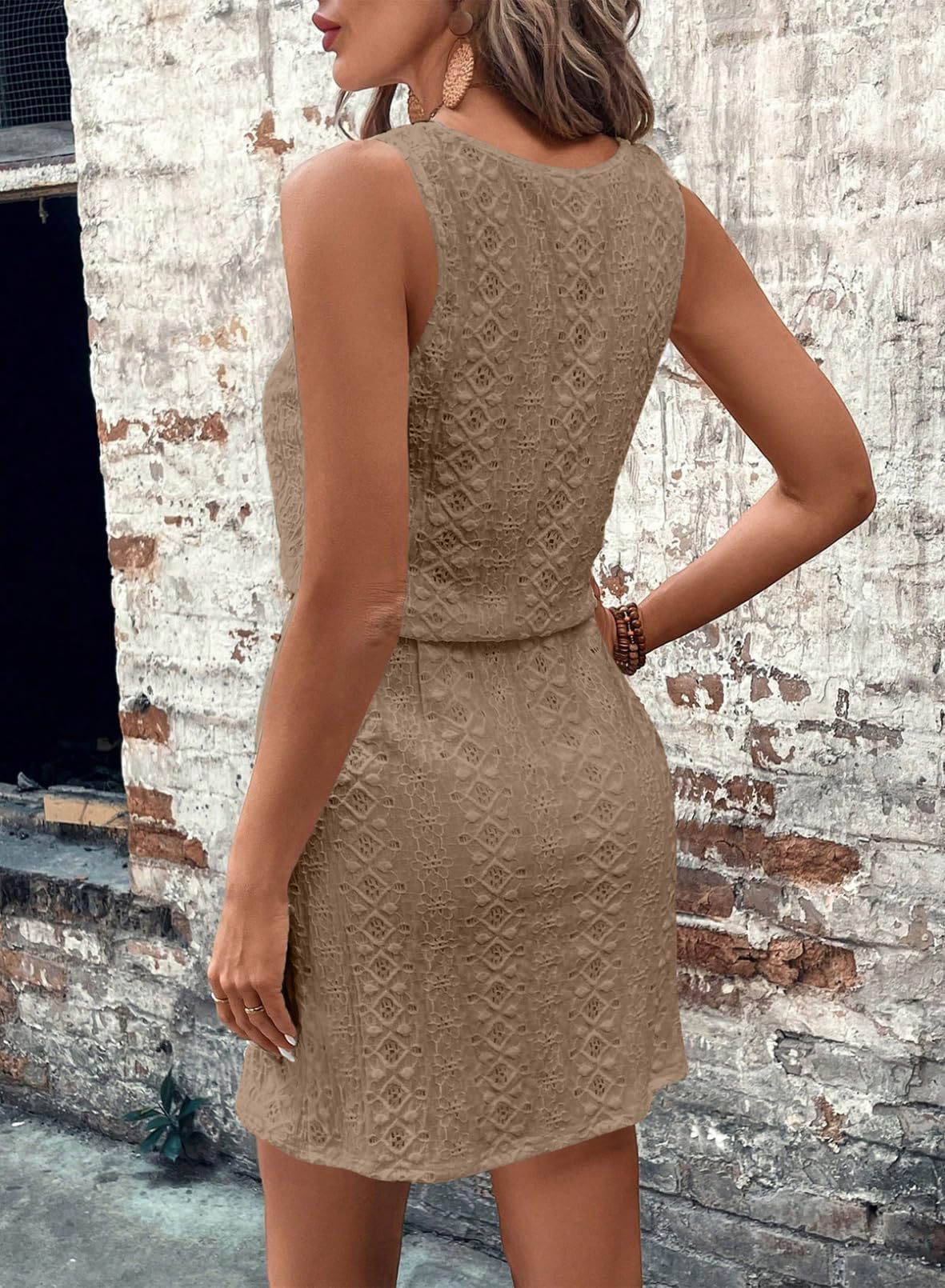 252g Weight Midi Dress Dress Length Type Sleeveless Sleeve Length Sheath Dress Dresses Type Sleeveless Sleeve Type Cotton, Polyester Fabric Type Mid Waist Waist Line Holiday, Daily Occasion Square Neck Neckline Regular Fit Fit Type Solid Color Pattern Summer Season Women's Gender Casual, Elegant, Streetwear Style Wholesale Women's Casual Elegant Streetwear Solid Color Holiday Daily Square Neck Sleeveless Sheath Dress 20