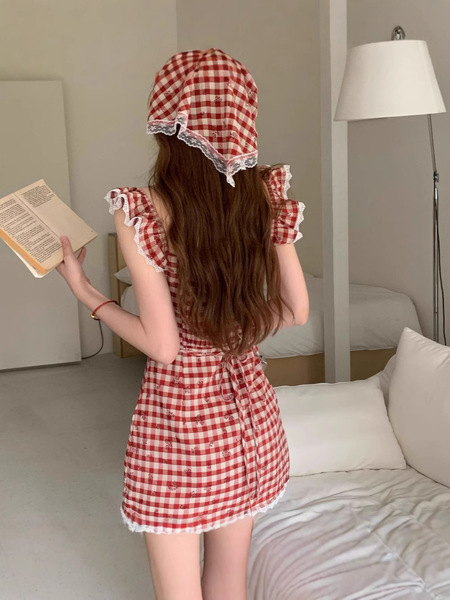 Small design retro summer dress