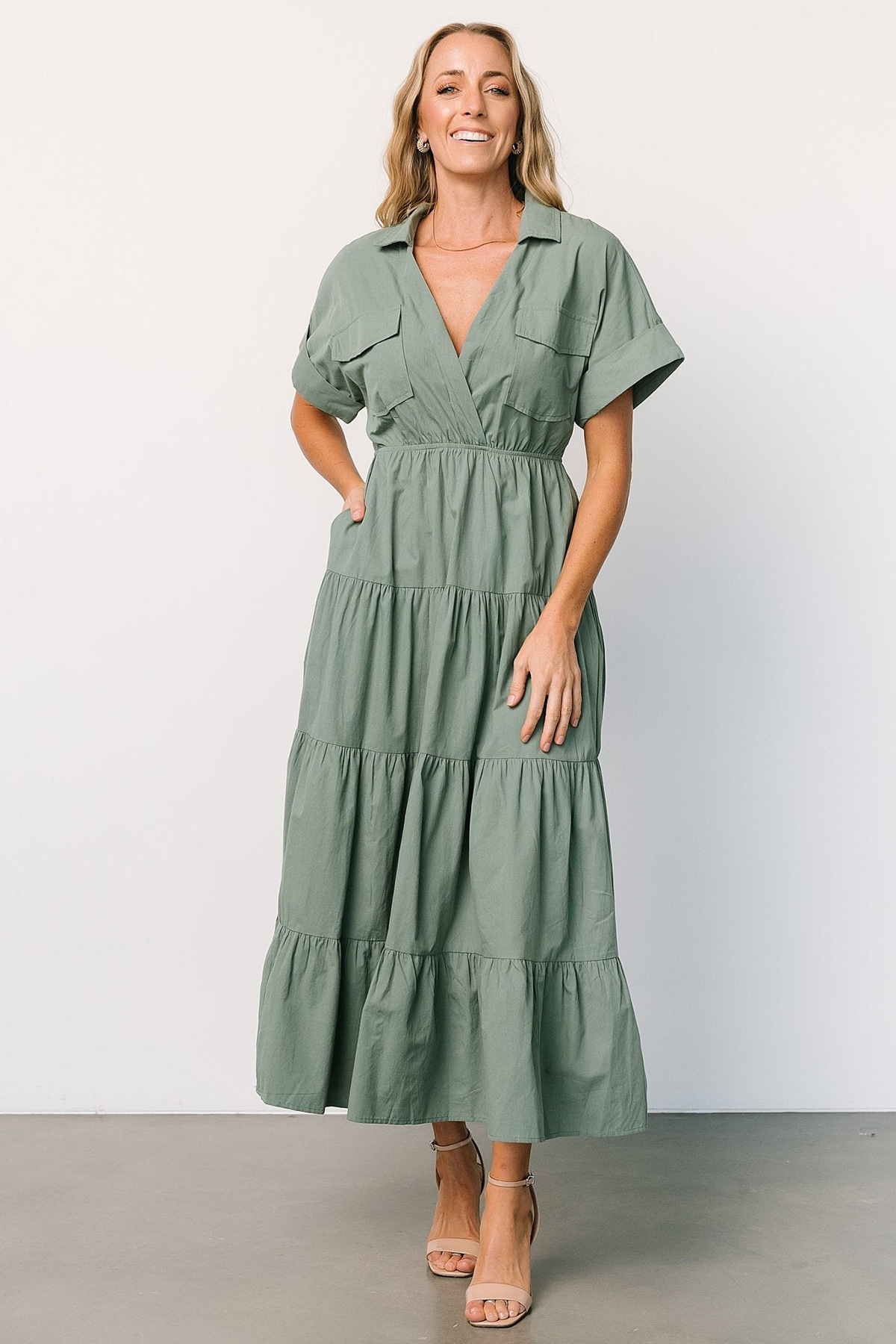 Women's Princess Dress Streetwear V Neck Ruffles Short Sleeve Solid Color Maxi Long Dress Daily display picture 9