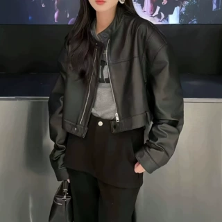 绵羊皮2026秋季新款黑色立领真皮皮衣女小个子简约短款皮夹克外套