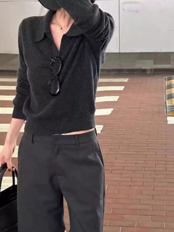 气质简约灰色短款POLO领精纺羊毛针织女春秋宽松薄款翻领·打底衫|undefined