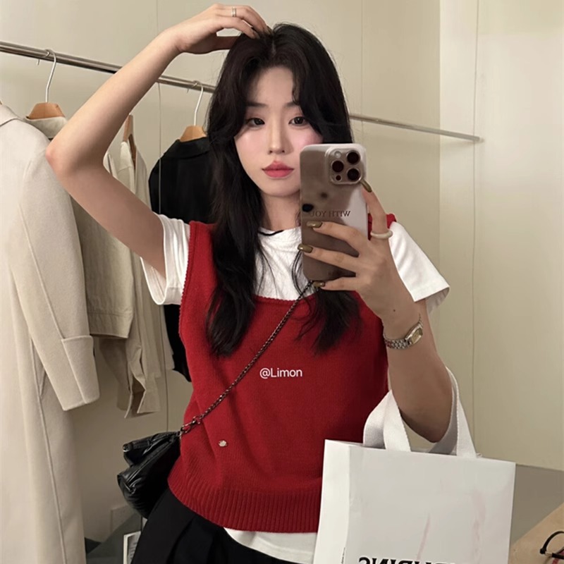 빨간색