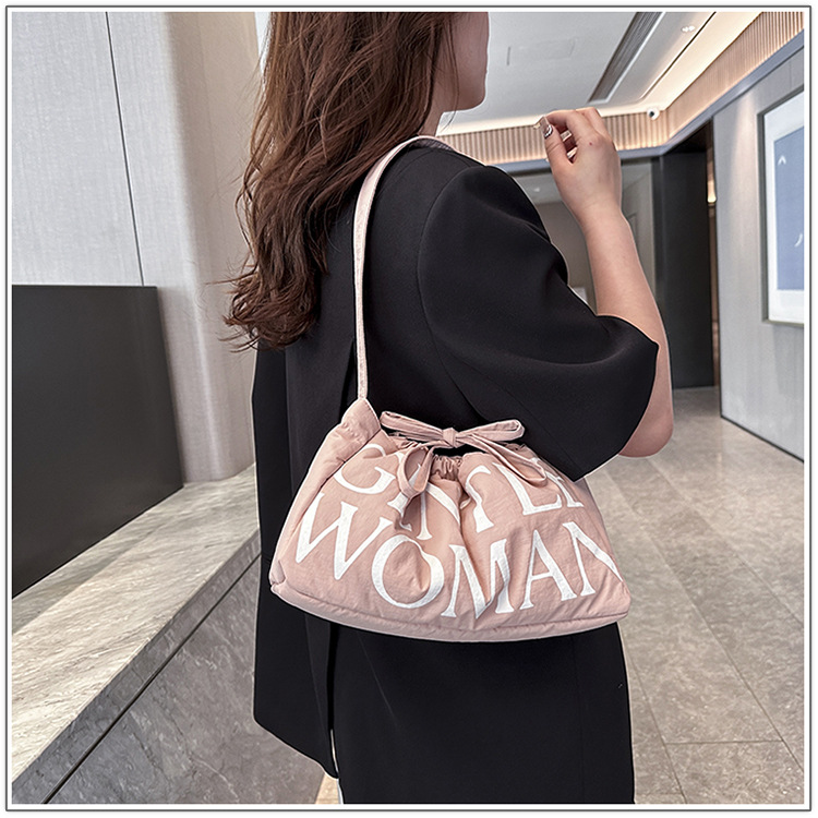 Versatile Laser Cool Dumpling Bun Fashion Shoulder Bun Large Capacity Simple Soft Bun_voghion.com