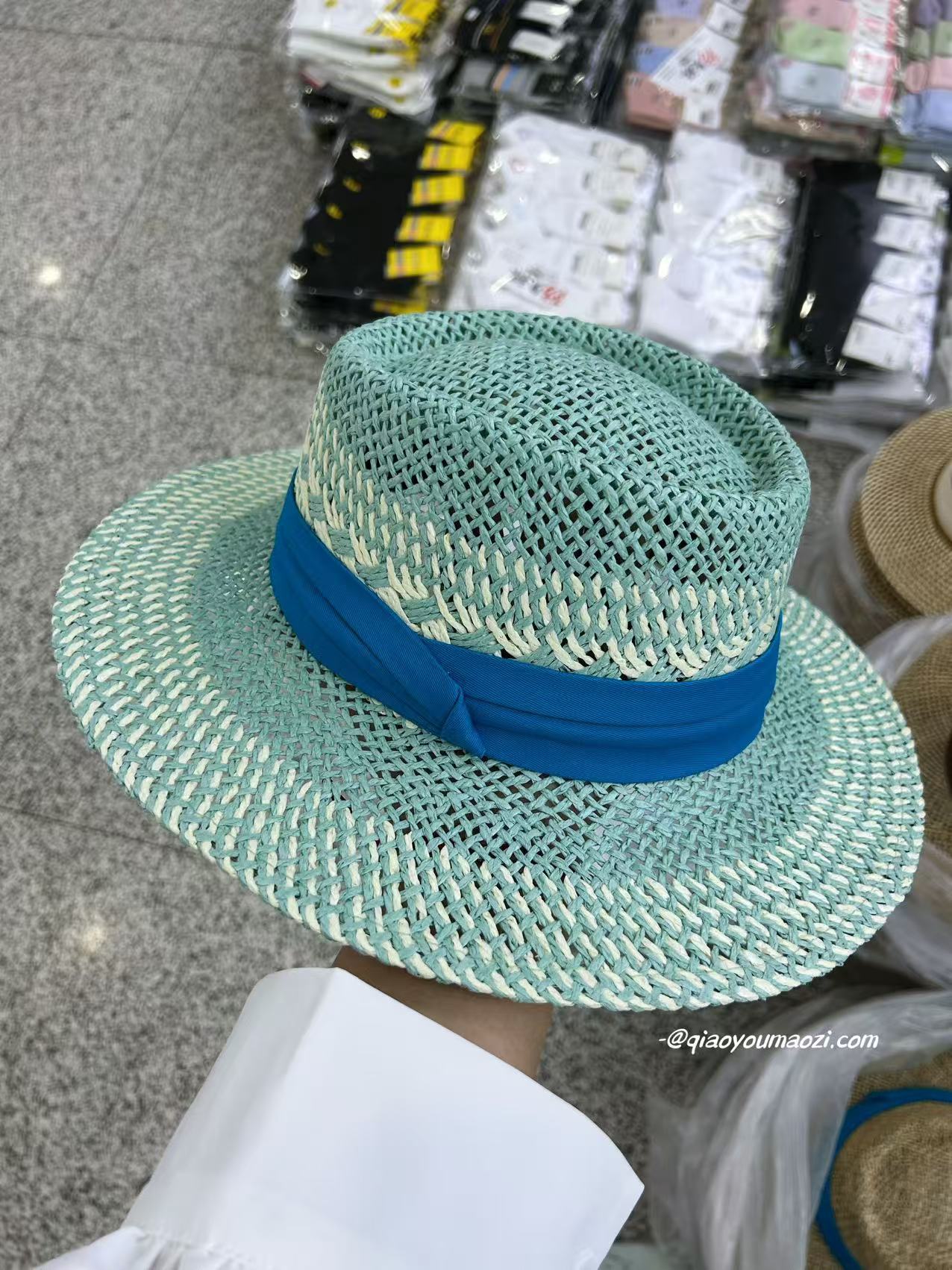 티파니 블루