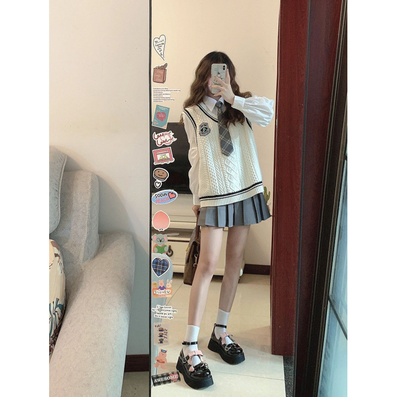 College Style Outfit for Women, Spring 2026 New Model, Layered V-Neck Knitted Vest Sweater and Shirt Two-Piece Set, Slimming Effect