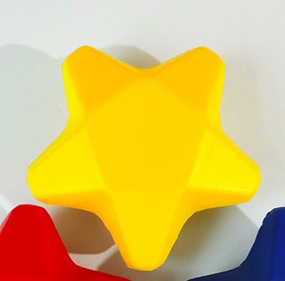Ngôi sao màu vàng / 7*3.4cm