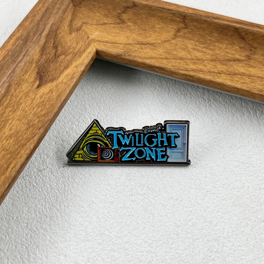 Time-Traveling Enamel Brooch, Pyramid Eye of Prophecy, Vintage TV Metal Badge, Sci-Fi Movie Pin