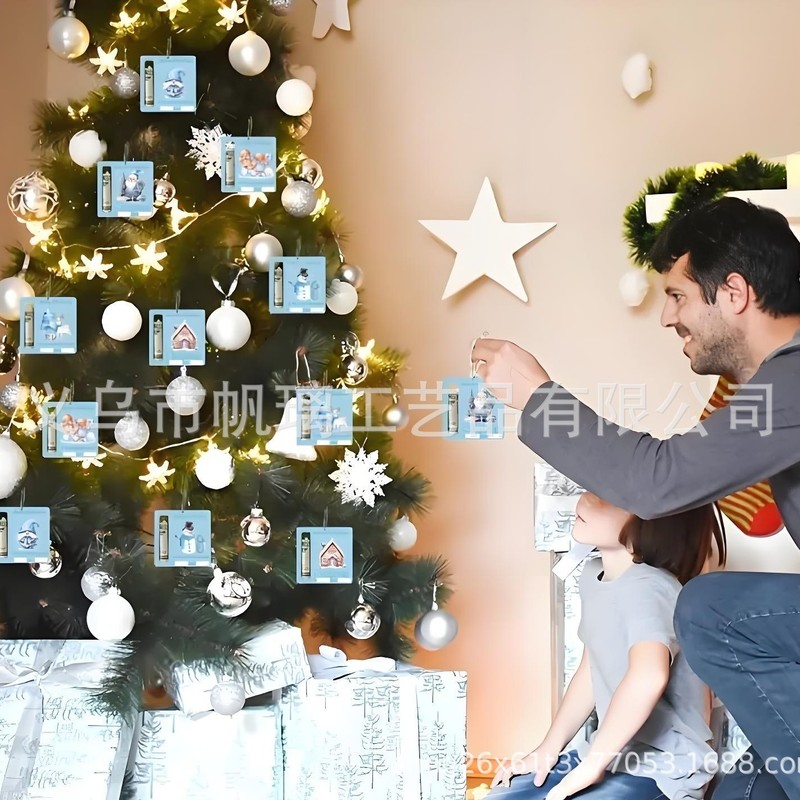 ブルークリスマスツリーマネークリップオーナメント6個、サンタクロース付き木製スタイルホリデーハンギングツリーデコレーション|undefined