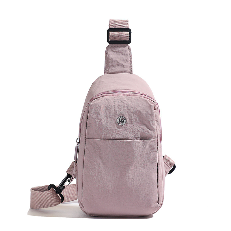 Bolso de pecho de moda para mujeres 2024 invierno nuevo tipo de bolso de mochila ligero de moda transfronteriza mochila deportiva pequeña bolsa de tramo inclinada