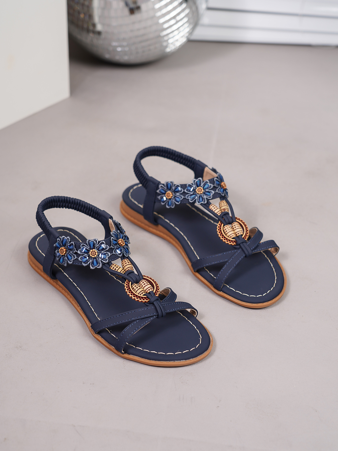 Women's Rhinestone Sandals With Floral Buckle Flat Slides_voghion.com