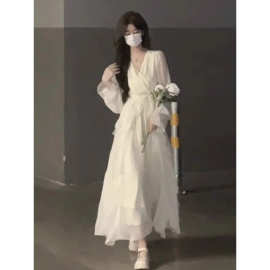 春秋法式初恋长裙超仙甜美温柔风荷叶边公主连衣裙子女秋冬季穿搭
