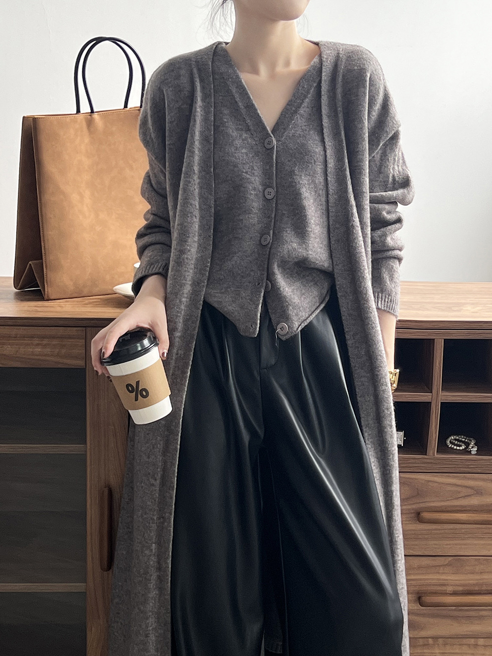 Koreanische lose mittellangen bis langen gestrickten Strickjacke Jacke für Frauen Herbst und Winter neue Artikel, kleine Pullover Weste zweiteilige_voghion.com