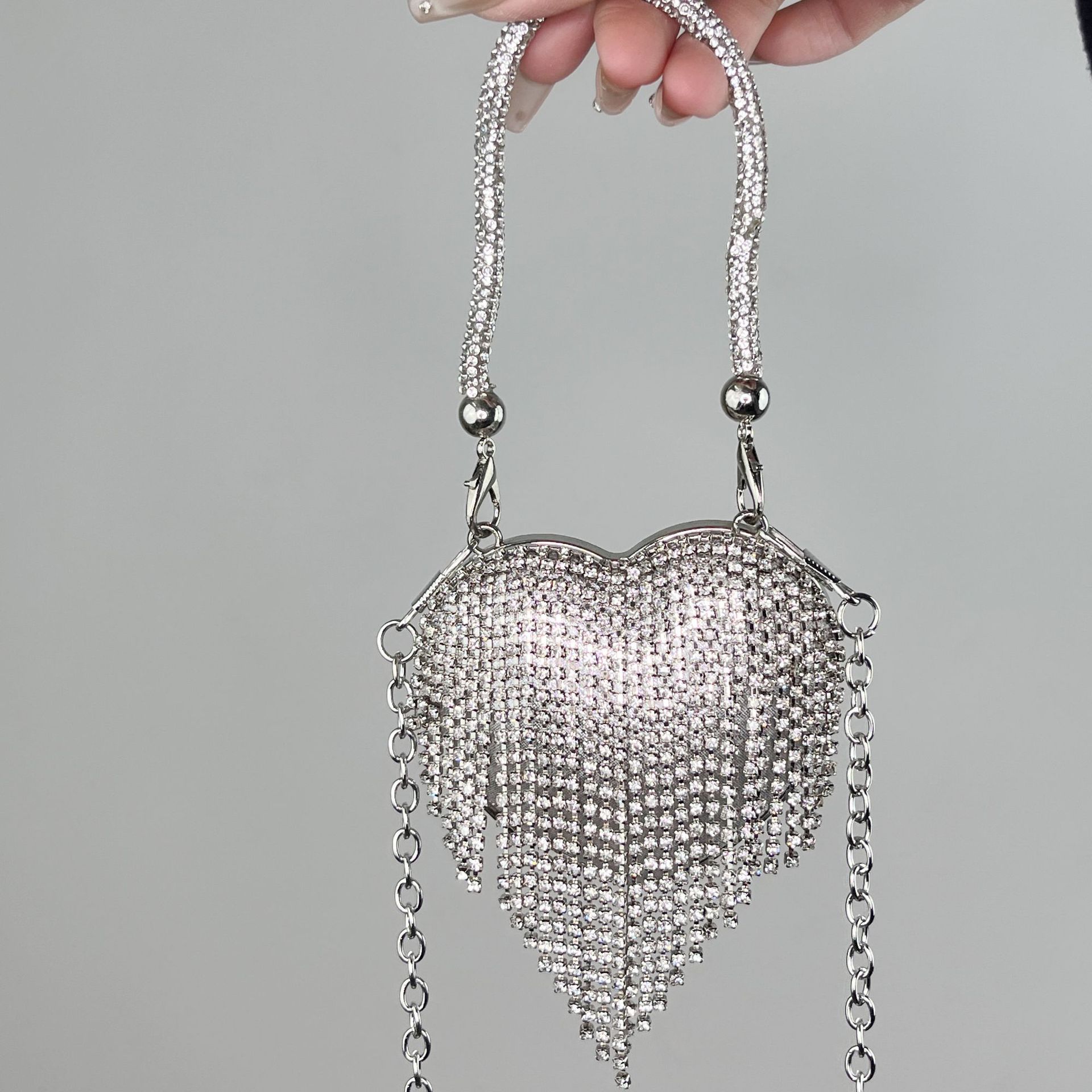 silver Tassel Love Portable