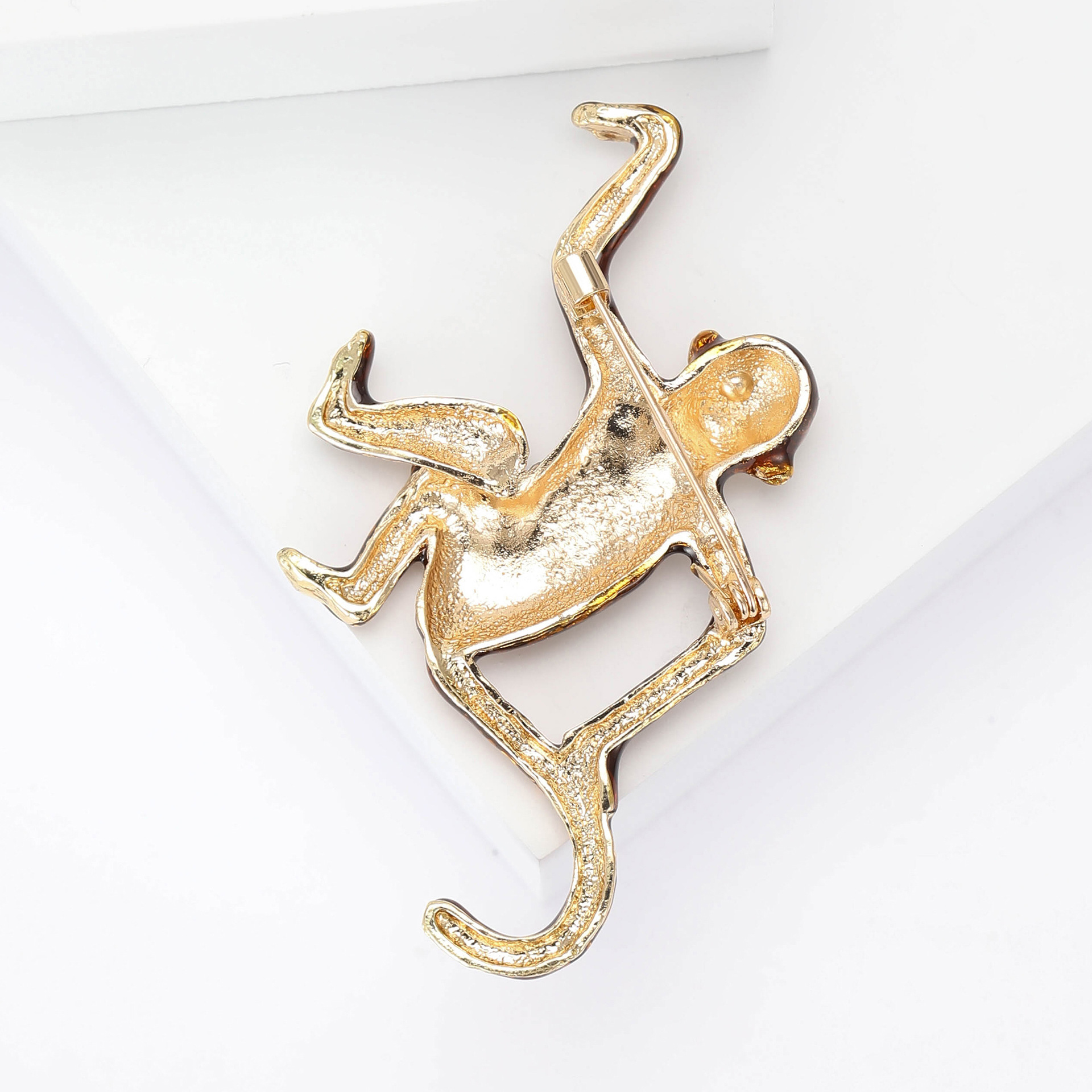 Women's Gender Enamel Design Vintage Style Pin Monkey Alloy Enamel Rhinestones Women's Brooches