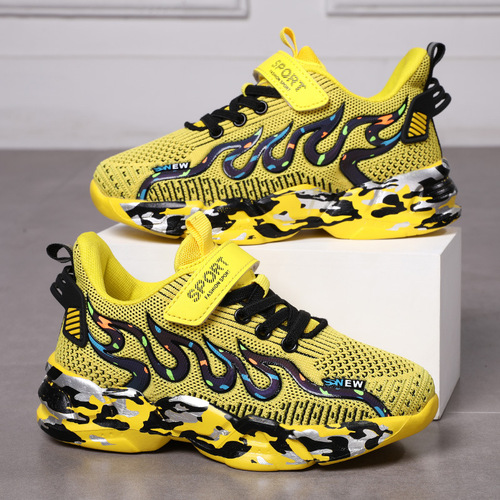 Factory Direct Supply Wholesale New Children's Sports Shoes Breathable Mesh Shoes for Boys Middle Children Running Shoes Foreign Trade