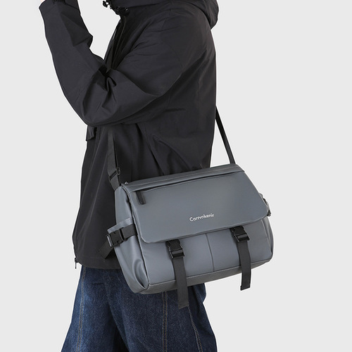 Men's Single Shoulder Bag Fashion Classic Waterproof Outdoor Travel Multi-Pocket Trendy Men's Handbag Casual Bag Crossbody Bag