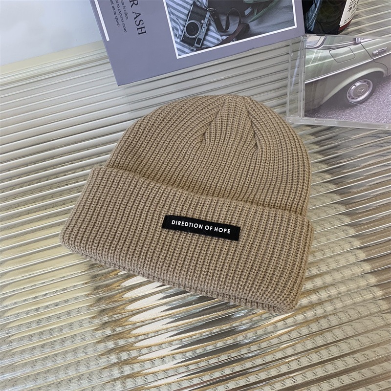 Letter knitted hat-khaki / One size fits all (54-60cm)