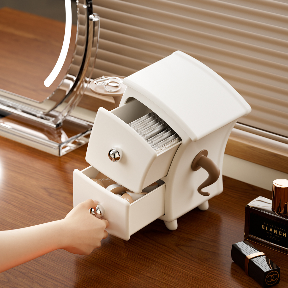 Desktop Storage Box Jewelry Box Exquisite High-End Housewarming Birthday Wedding Gift Creative Cute Desktop Decoration Ornaments