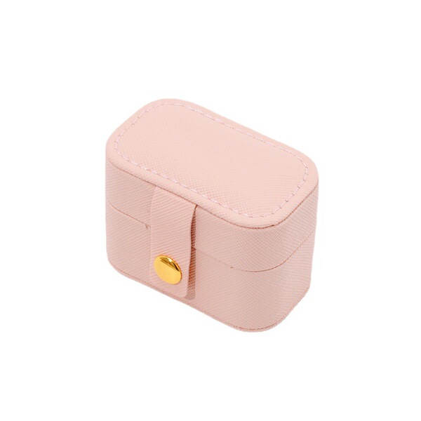 Small storage system