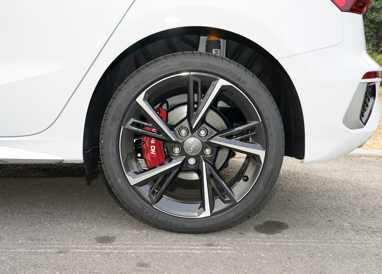 Audi Caliper Cover A1A3/A4L/A5/A6L/A7/A8/Q3/Q5/Q7 Brake Modification Shell Decorative Cover