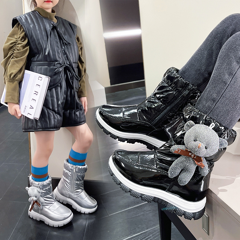 Fábrica de botas de nieve para niños transfronterizos al por mayor zapatos acolchados de algodón para niños medianos y grandes botas de invierno cálidas forradas de lana botas de invierno para niñas de comercio exterior