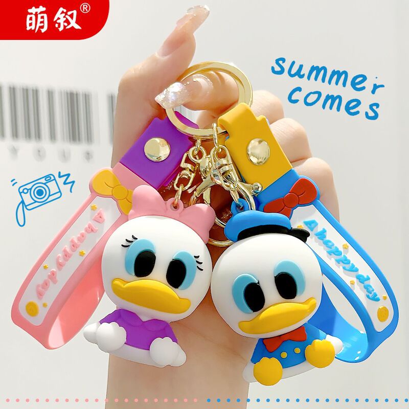 Creative Couple Duck Cartoon Keychain Women's Cute Soft Rubber Doll Car Key Chain School Bag Pendant Small Gift