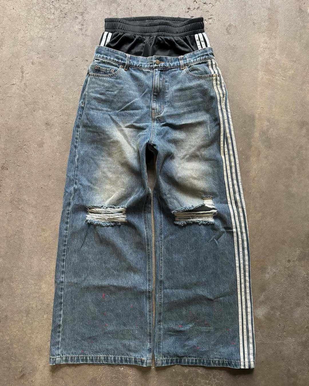 Vaqueros a rayas lavados europeos y americanos, pantalones de trapeador de pierna ancha de hip-hop holgados casuales de cintura alta para hombres