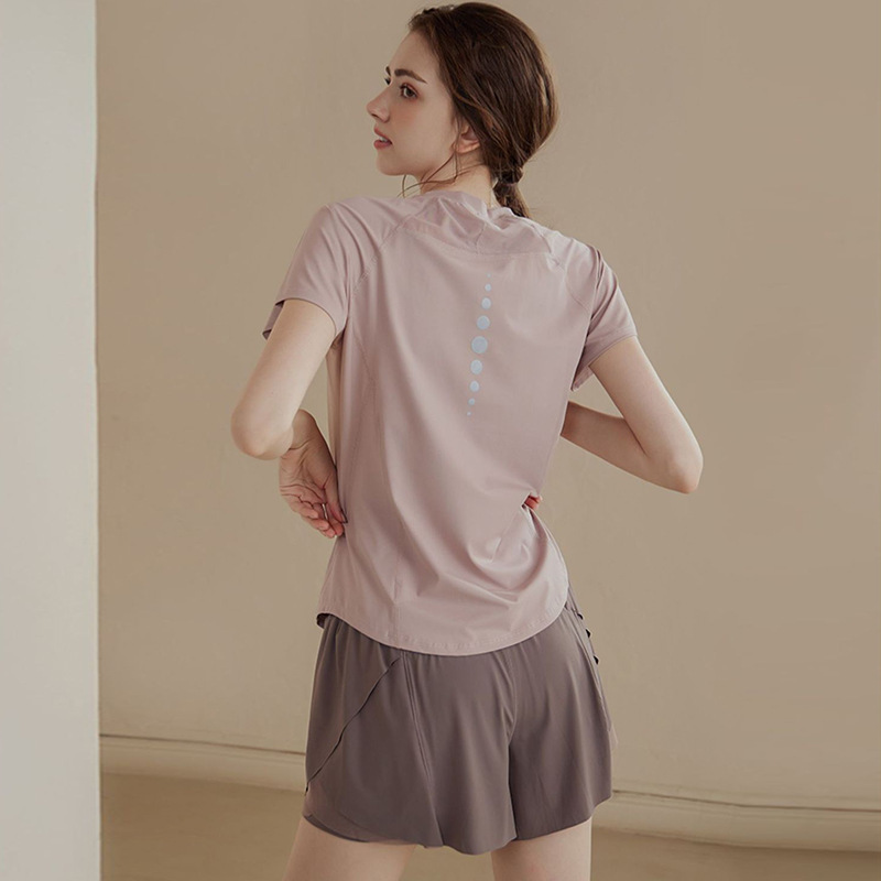 2025 New Breathable Slim Fit Sports Top Women's Yoga Wear Running Quick-Drying Short-Sleeved T-Shirt Fitness Wear Summer 2025 New Breathable Slim Fit Sports Top Women's Yoga Wear Running Quick-Drying Short-Sleeved T-Shirt Fitness Wear Summer