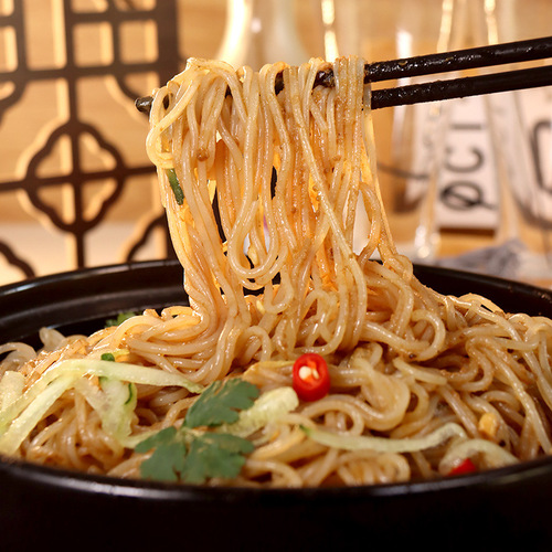 Cold Noodles with Sesame Paste - 4 Pack Authentic Northeastern Grandma Style Vacuum Sealed Convenient Quick Cold Noodles Wholesale