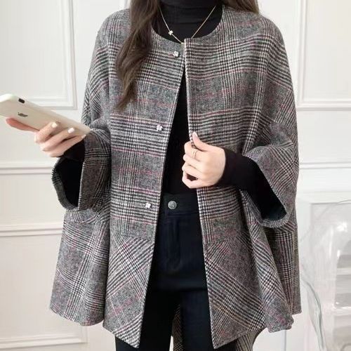 好质量有里布现货春秋热卖外套女斗篷披风中长款格子呢子大衣