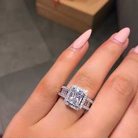 厂家直供新款锆石订婚结婚戒指女士晚会派对饰品时尚戒指PT131