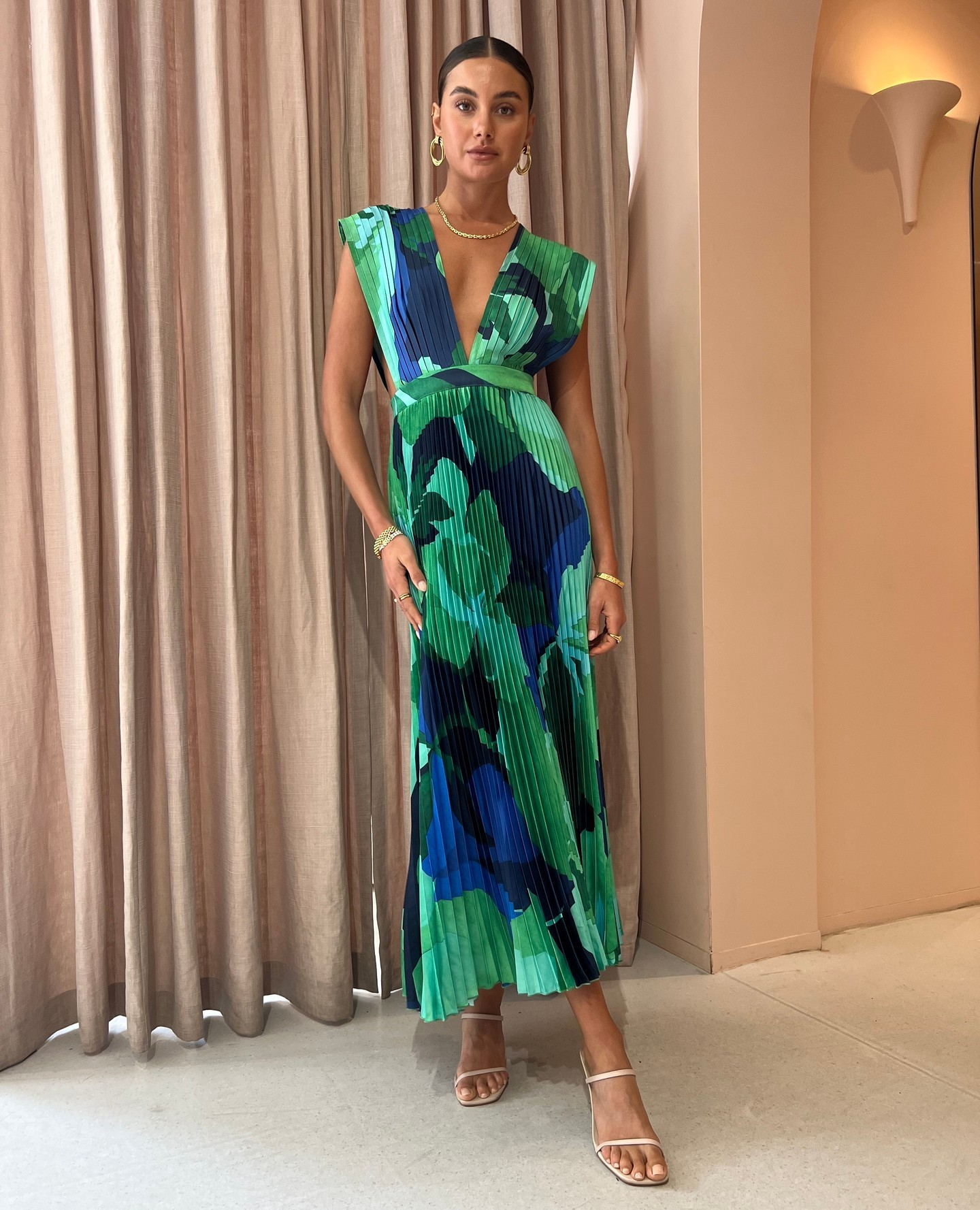 Sleeveless Sleeve Length Swing Dress Dresses Type Wholesale Women's Vacation Zipper Pleated Backless Color Block Holiday Travel V Neck Sleeveless Swing Dress