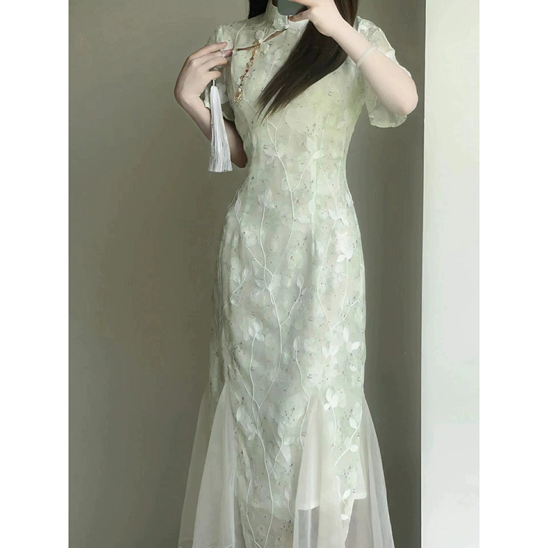 New Chinese style gentle and elegant daily fresh green girl's improved cheongsam fishtail dress women's spring and summer