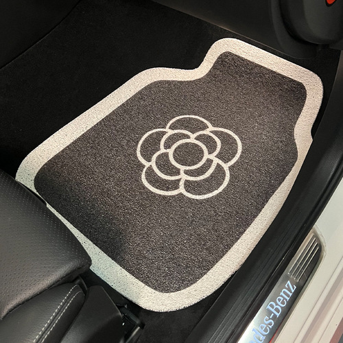 Car floor mats, camellia wire circles, universal single piece anti-dirty carpet decoration, interior car mats, rear floor mats, universal