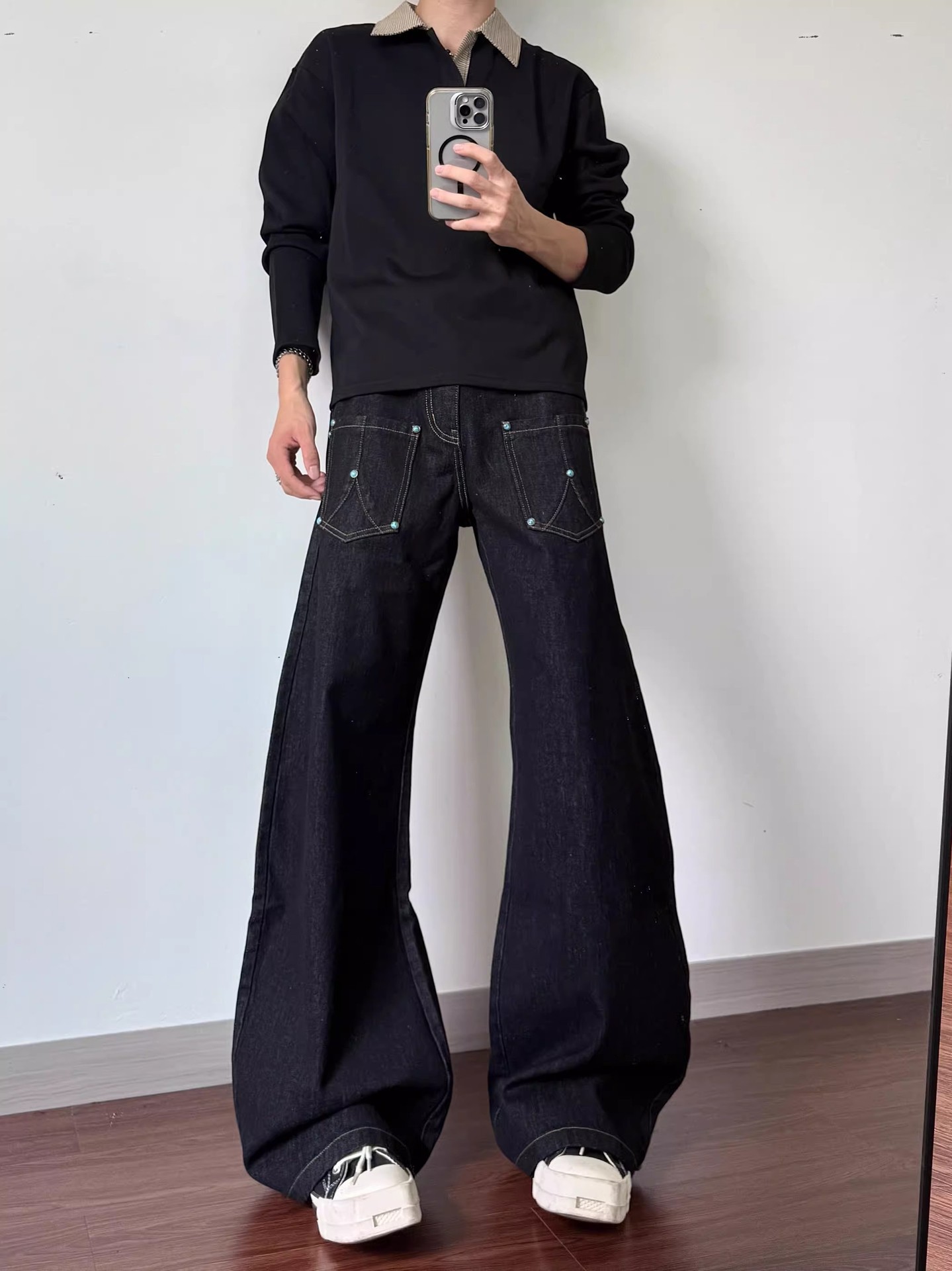 Men's Black Raw Denim Flared Jeans Mid Waist Stretch Straight Leg_voghion.com