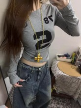 美式高街潮牌长袖t恤女秋冬新款chic辣妹修身运款内搭打底衫上衣