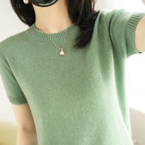 Women's Non-Cashmere Crew Neck Short-Sleeve Loose T-Shirt: Layering Knit Top for Spring and Autumn – Short-Length Style